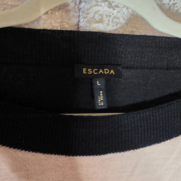 Escada Black, Tan, and SalmonSweater - Picture 6 of 6